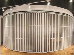 別墅陽臺廚房等場所水晶折疊門河北廠家生產安裝